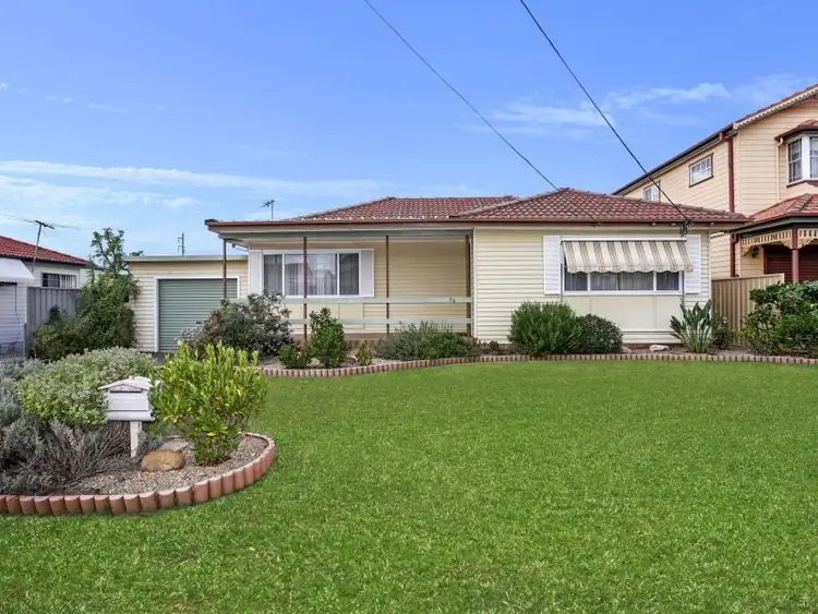 25 Stacey Street, Fairfield West NSW 2165