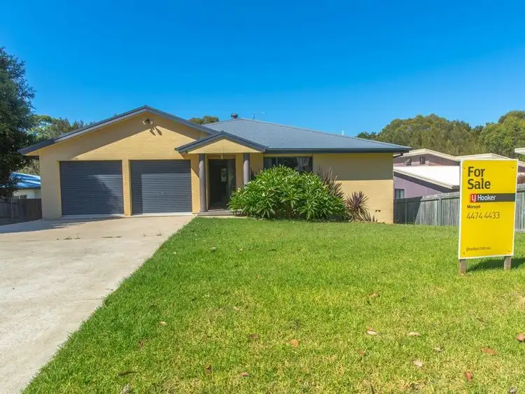 26 Renee Crescent, Moruya Heads NSW 2537