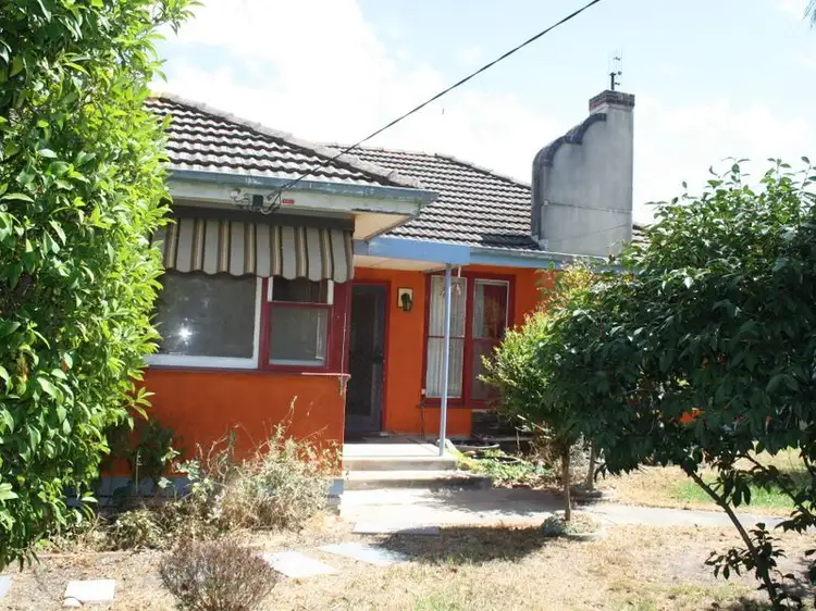 Second view of Homely house listing, 29 Dahlsen Crescent, Bairnsdale VIC 3875