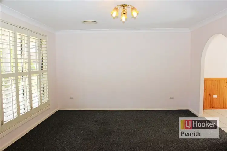 Third view of Homely house listing, 5 Manor Glen, Werrington Downs NSW 2747
