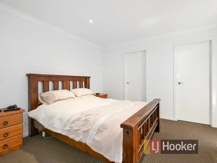 Sixth view of Homely house listing, 7 Macleod Circuit, Pakenham VIC 3810