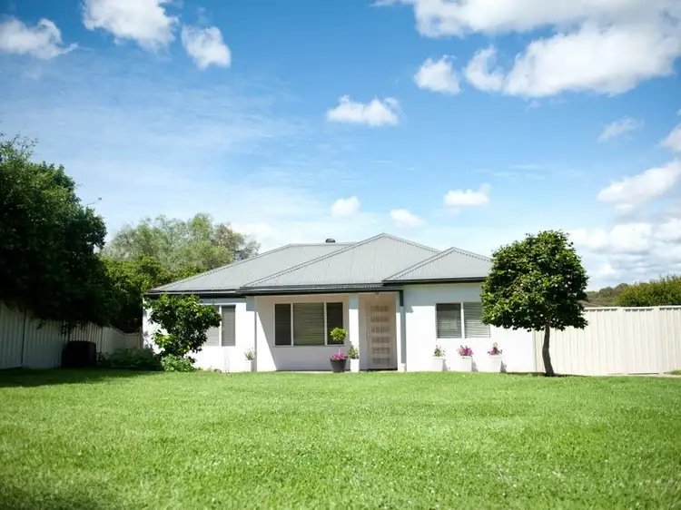 32 Cardiff Road, Wallsend NSW 2287
