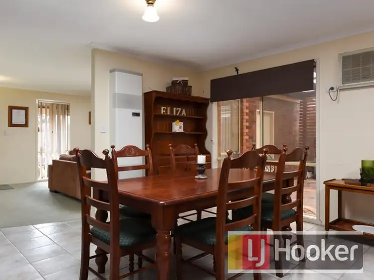 Fourth view of Homely house listing, 7 Kew Court, Narre Warren VIC 3805