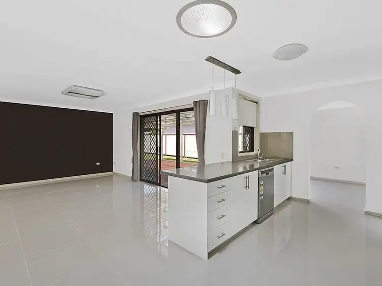 Fifth view of Homely house listing, 4 Sturt Street, Killarney Vale NSW 2261