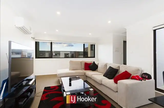 16/48 Abena Avenue, Crace ACT 2911