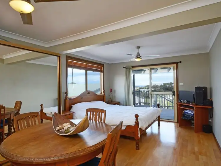 Fifth view of Homely house listing, 76 Arcadia Street, Arcadia Vale NSW 2283