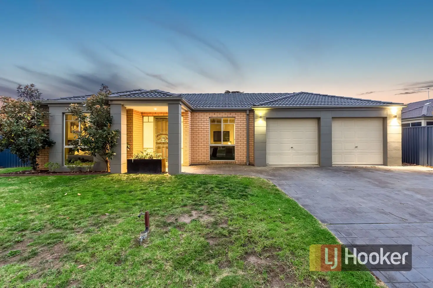 Main view of Homely house listing, 44 Scarlet Crescent, Pakenham VIC 3810