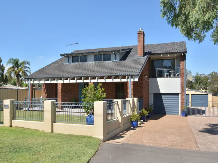14 Anvil Street, Greta NSW 2334
