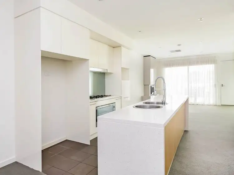 Second view of Homely house listing, 7 Tarni Court, New Port SA 5015