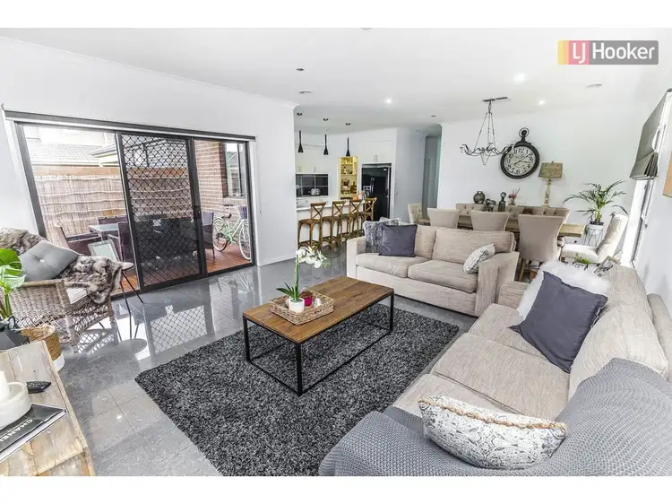 Fifth view of Homely house listing, 15 Champion Parade, Craigieburn VIC 3064