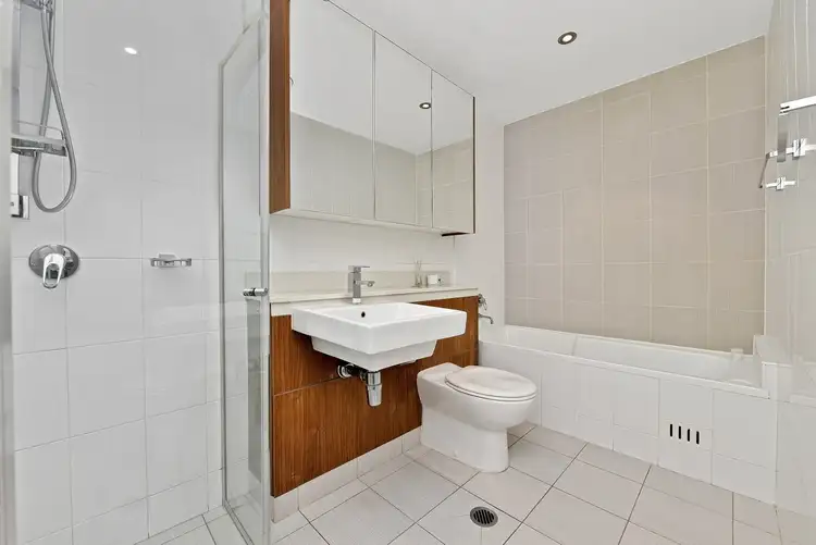 Sixth view of Homely unit listing, 303/8B Mary Street, Rhodes NSW 2138