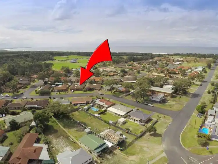 Second view of Homely house listing, 7 Flora Parade, Tuncurry NSW 2428