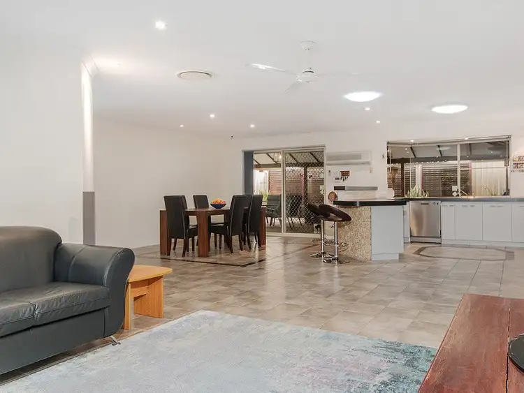 Seventh view of Homely house listing, 11 Gilling Place, Orelia WA 6167