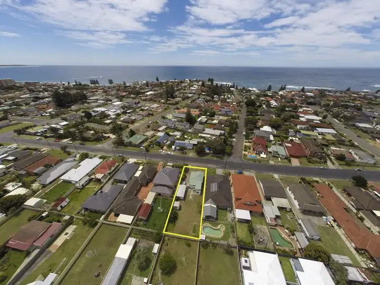 25 Eloora Road, Long Jetty NSW 2261