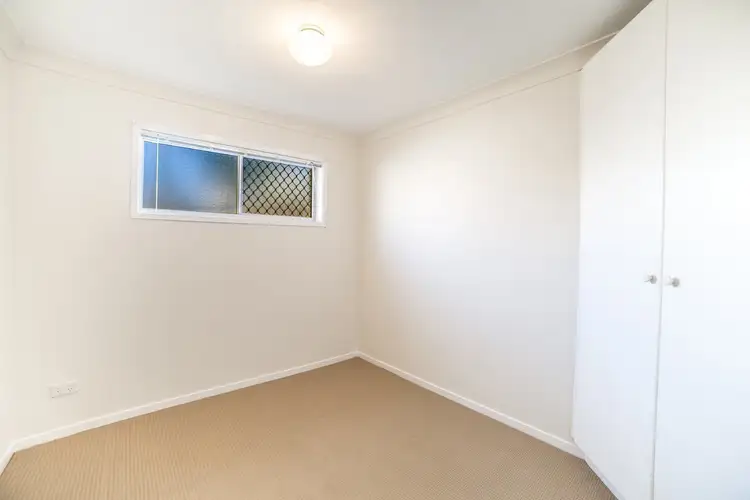 Sixth view of Homely unit listing, 2/171 Muir Street, Labrador QLD 4215