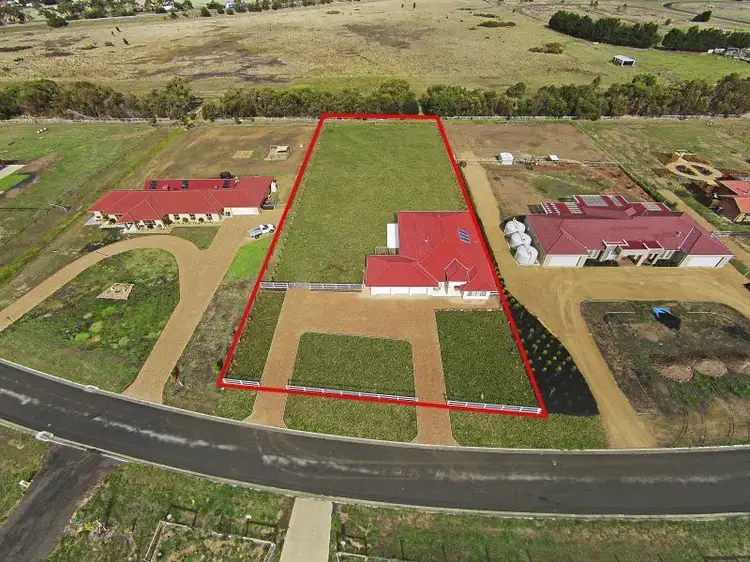 Fourth view of Homely house listing, 35 Cavallo Crescent, Hidden Valley VIC 3756