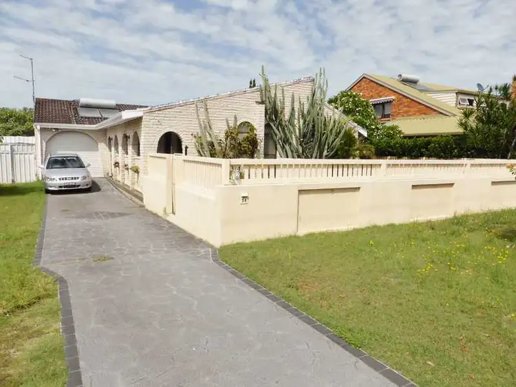 34 South Street, Tuncurry NSW 2428