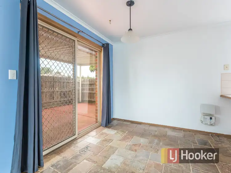 Fifth view of Homely unit listing, 1/15 David Avenue, Cranbourne VIC 3977