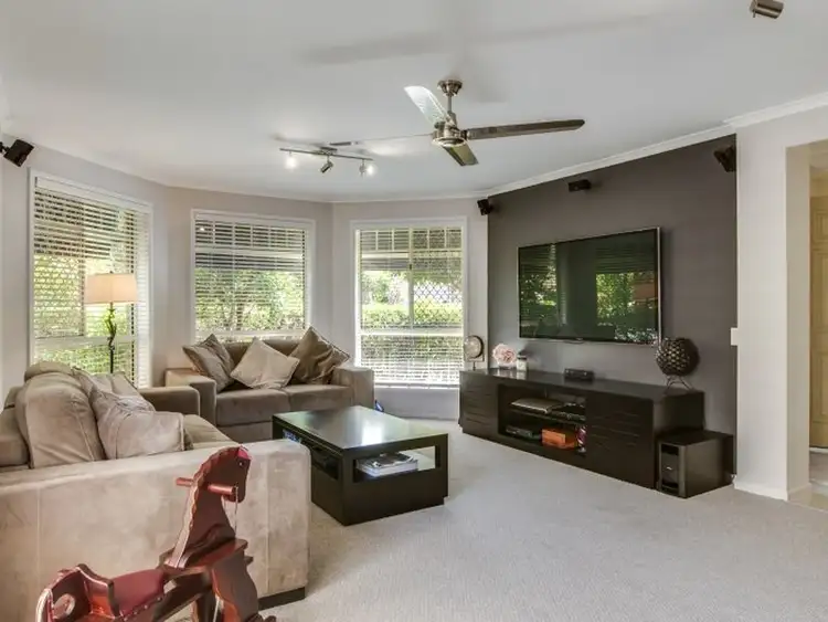 Second view of Homely house listing, 27 Matthew Circuit, Mardi NSW 2259