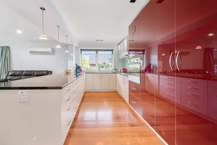 Second view of Homely house listing, 5 Sunray Court, Croydon VIC 3136
