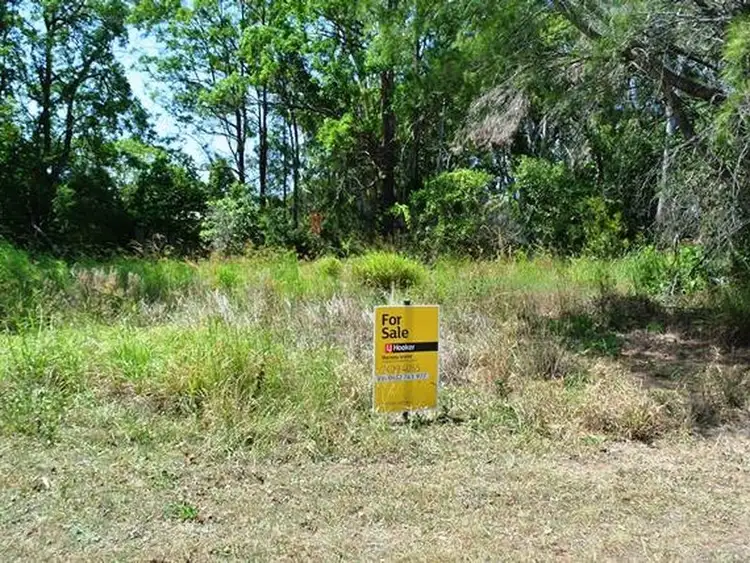 11 Pecan Street, Macleay Island QLD 4184