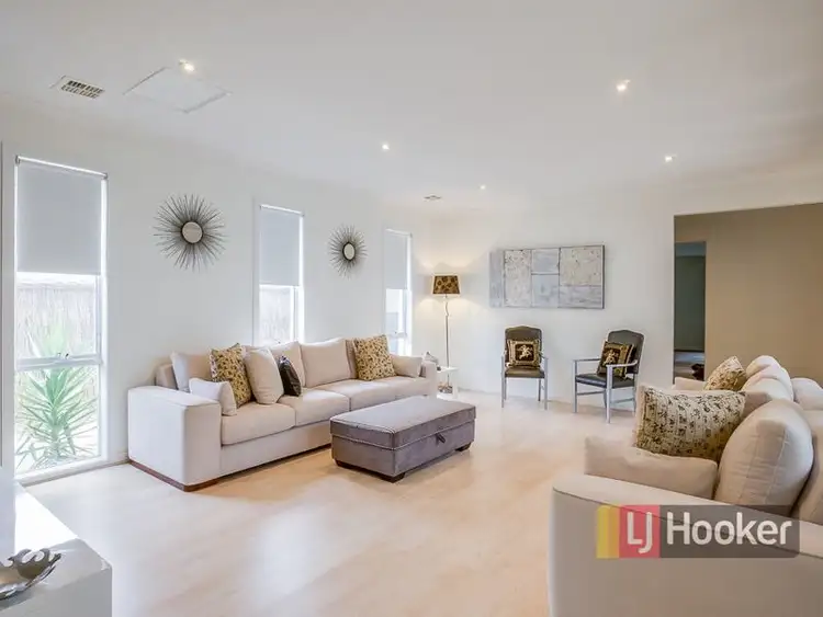 Second view of Homely house listing, 6 Signature Boulevard, Sanctuary Lakes VIC 3030