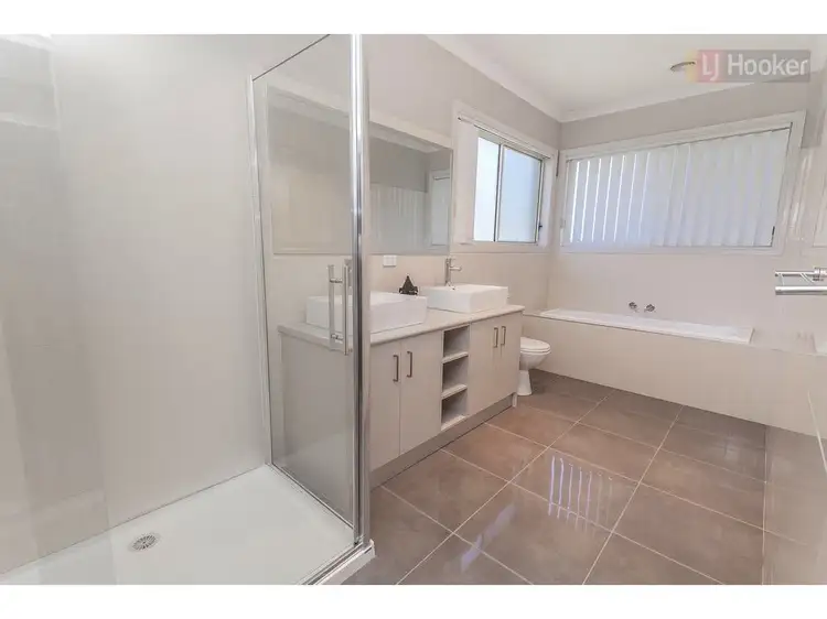 Fifth view of Homely house listing, 12 Balconies Way, Craigieburn VIC 3064