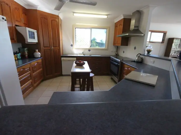Third view of Homely house listing, 7 Discovery Cresent, Rosslyn QLD 4703