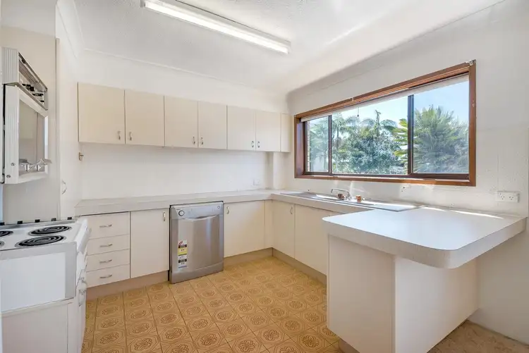 Sixth view of Homely unit listing, 3/228 Marine Parade, Labrador QLD 4215