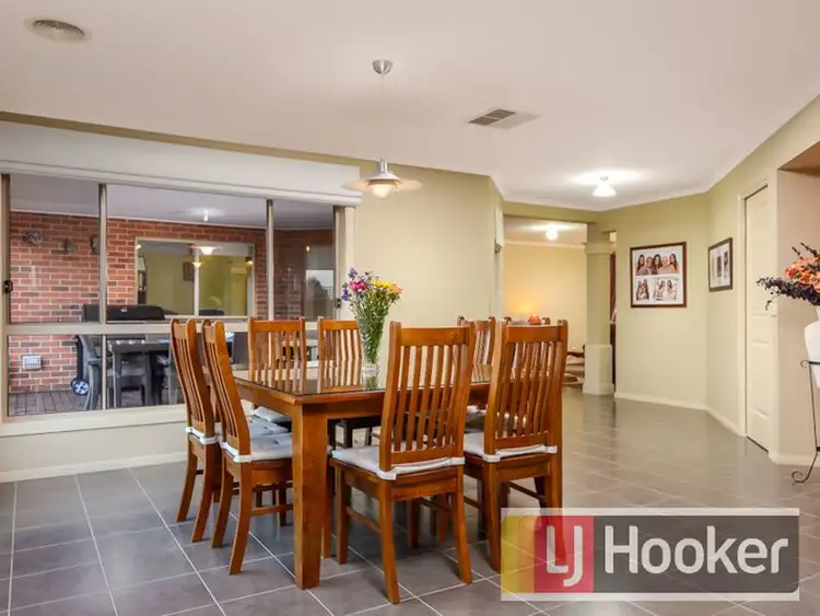 Fourth view of Homely house listing, 2 Talinga Court, Berwick VIC 3806
