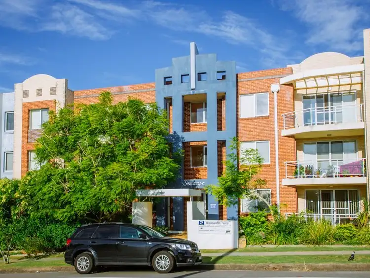 1/2 Boondilla Road, The Entrance NSW 2261