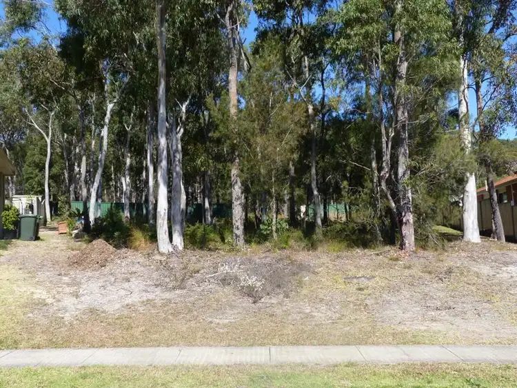 141 Waikiki Road, Bonnells Bay NSW 2264