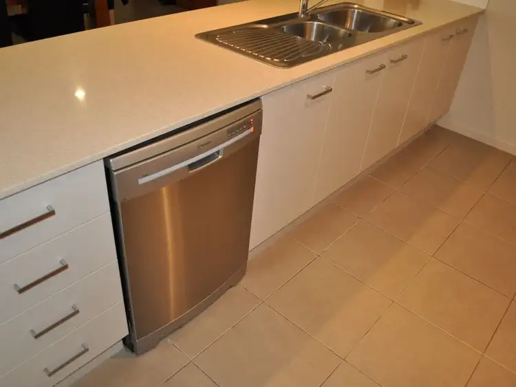 Sixth view of Homely house listing, 25 Dartmouth Close, Clinton QLD 4680