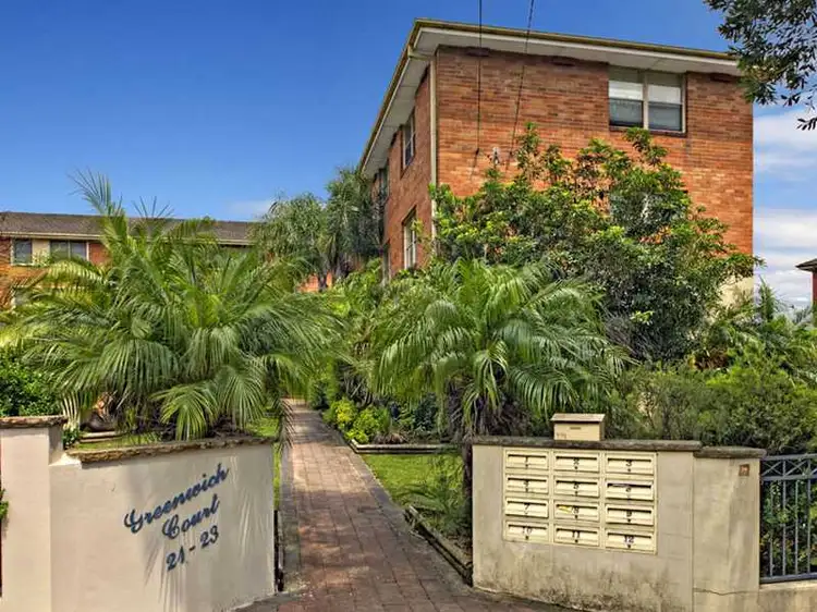 11/21-23 Marlene Crescent, Greenacre NSW 2190