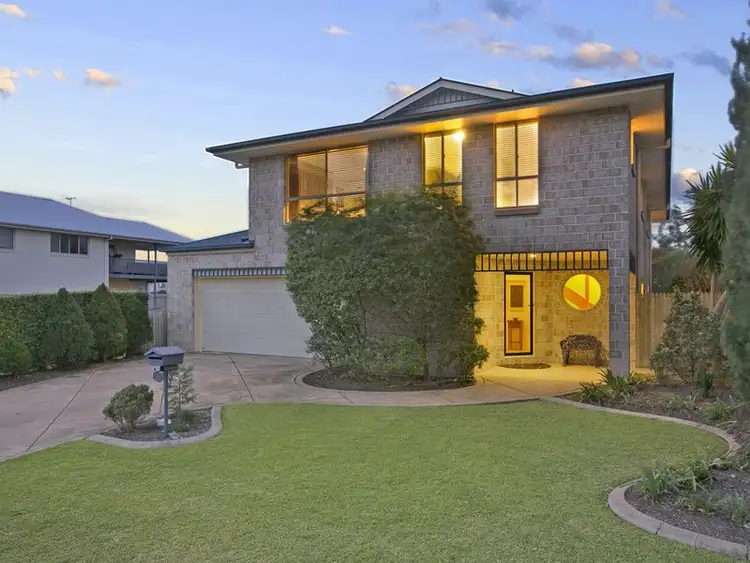 Second view of Homely house listing, 8 Seaside Close, Thorneside QLD 4158