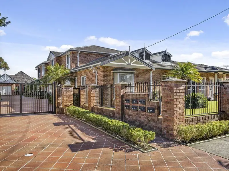Main view of Homely townhouse listing, 3/39-41 Walter Street, Sans Souci NSW 2219
