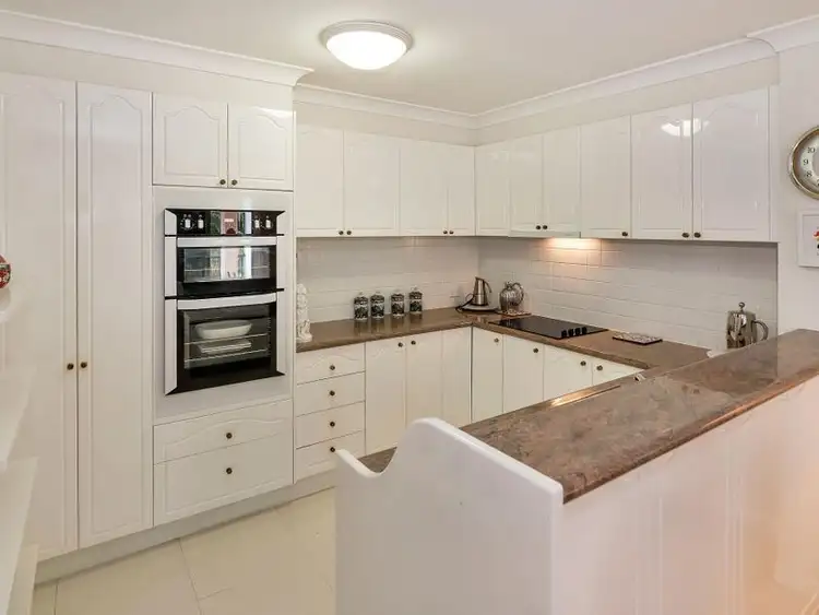 Sixth view of Homely unit listing, 6/100 Cotlew St East, Southport QLD 4215