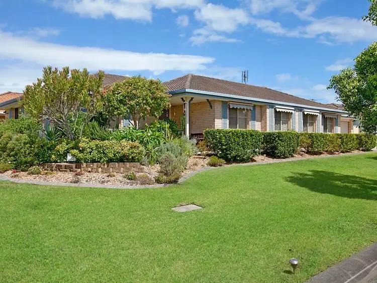 Main view of Homely house listing, 12 De Havilland Circuit, Hamlyn Terrace NSW 2259