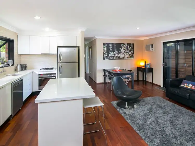 Sixth view of Homely house listing, 2 Alma Street, Thorneside QLD 4158