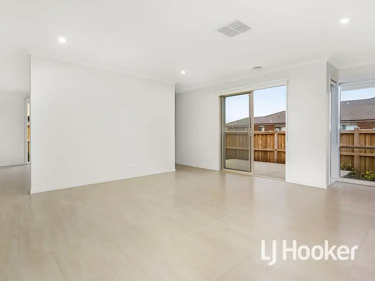 Fourth view of Homely house listing, 7 Modra Street, Point Cook VIC 3030