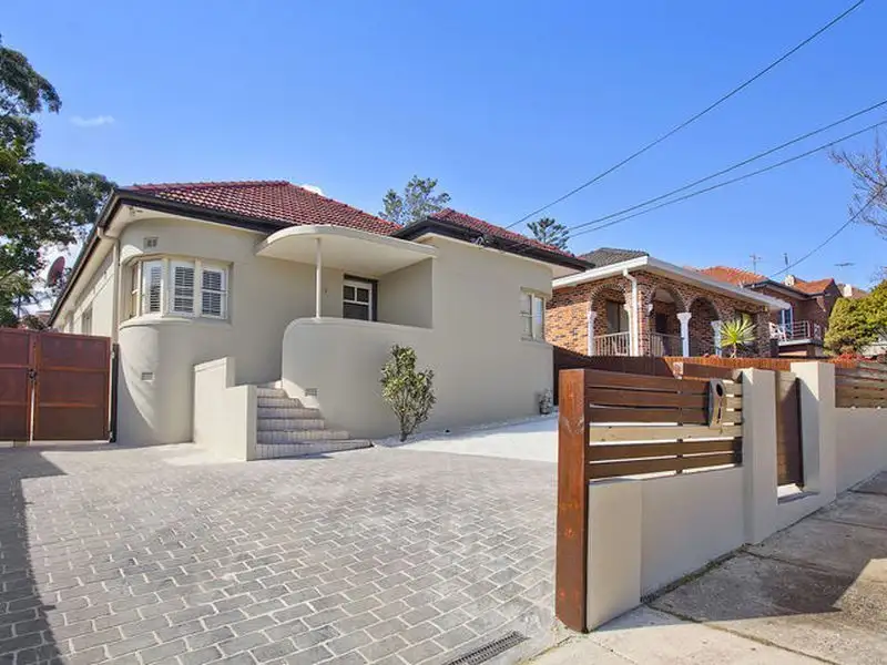 Main view of Homely house listing, 27 Douglas Avenue, Chatswood NSW 2067