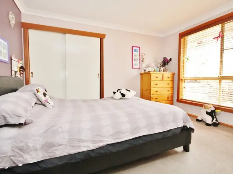 Fourth view of Homely house listing, 10 Barker Circuit, Kelso NSW 2795