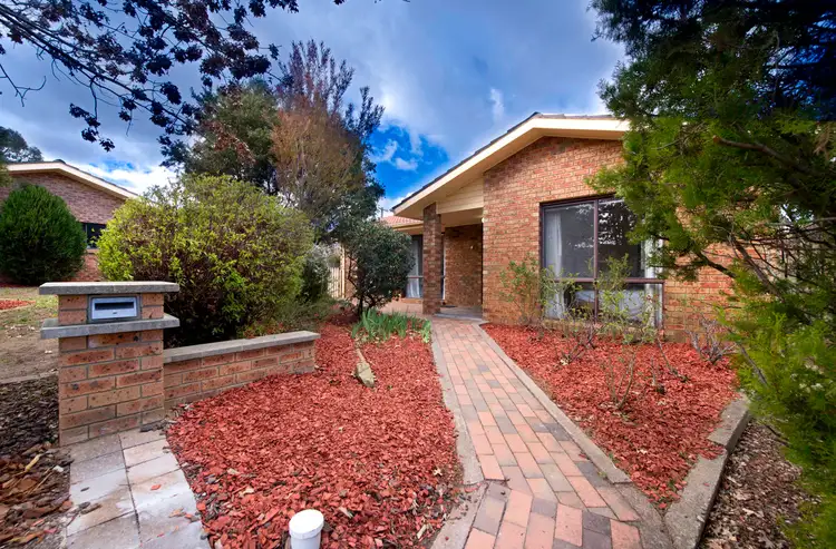 9 Greenup Close, Florey ACT 2615