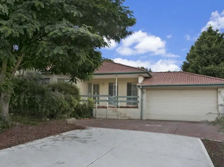44 Roulston Way, Wallan VIC 3756