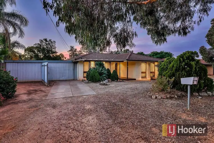 8 Tura Avenue, Salisbury North SA 5108