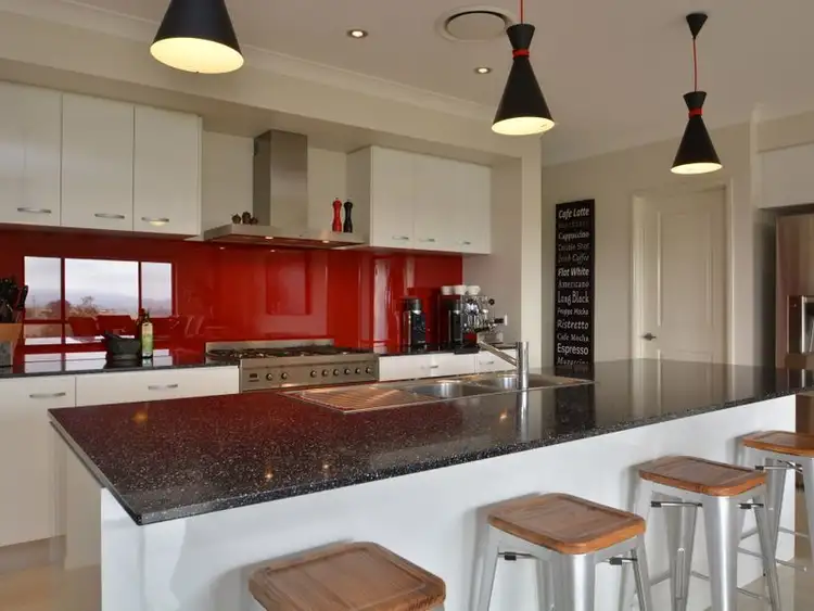 Fourth view of Homely house listing, 2 Stockyard Close, Lochinvar NSW 2321