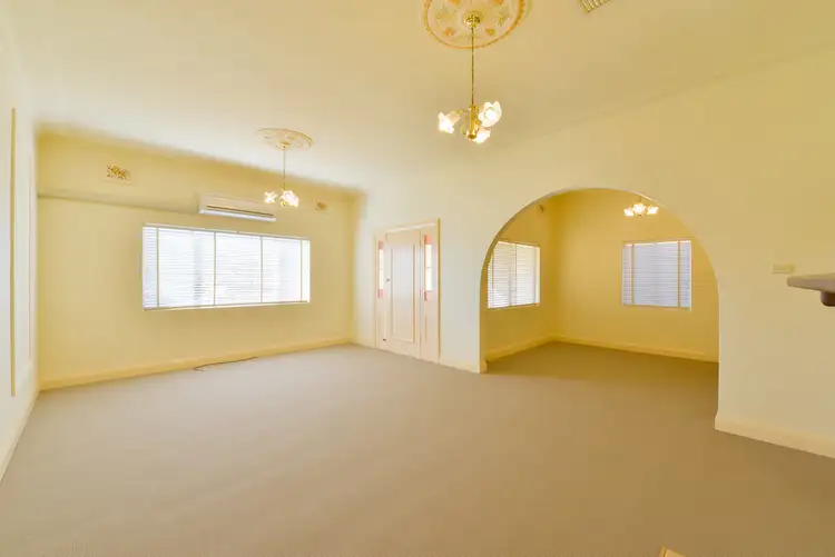 Sixth view of Homely house listing, 105 Crown Street, Tamworth NSW 2340