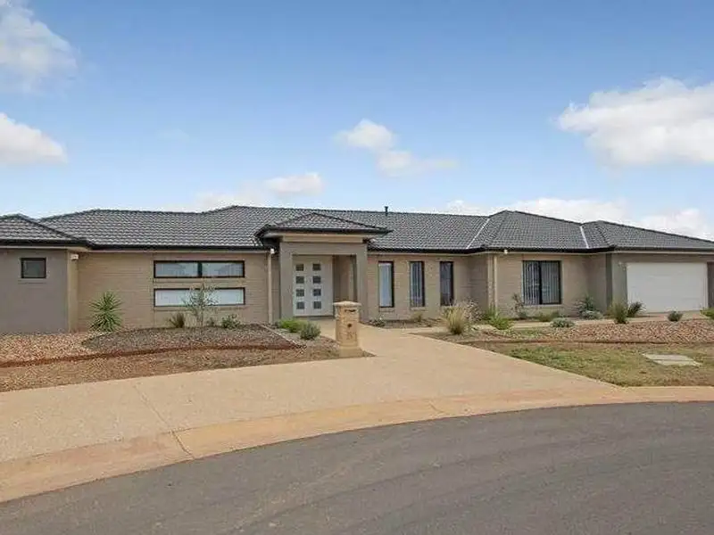 Main view of Homely house listing, 8 Foreshore Court, Sanctuary Lakes VIC 3030