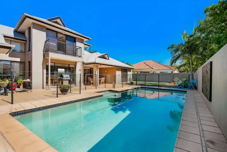 5 Mizzen Place, Twin Waters QLD 4564