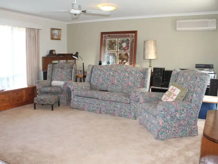 Second view of Homely house listing, 10 Morekana Crescent, Bairnsdale VIC 3875